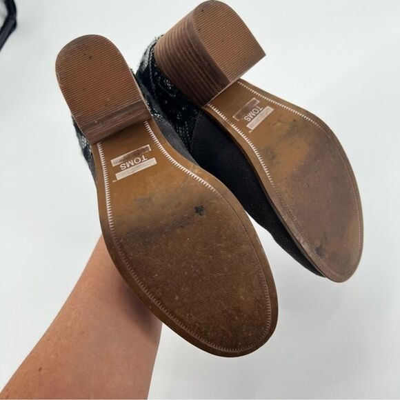 Toms Leila Suede Aztec Ankle Boot Dark Gray & Black Sz 7 - Picture 7 of 7